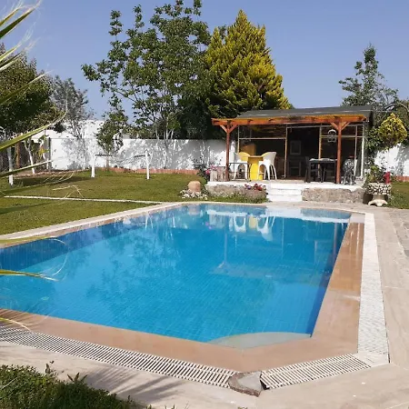 Otel In Kusadasi Aydın